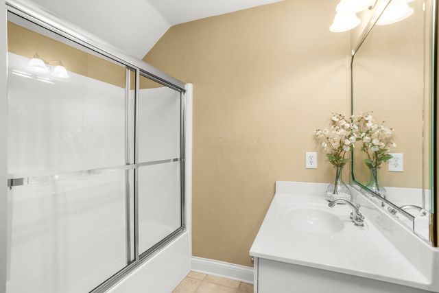 134 Ashland Pt, Hendersonville, TN 37075