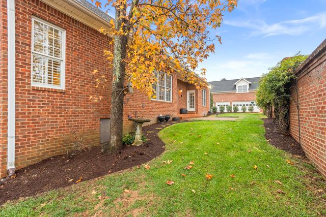 134 Ashland Pt, Hendersonville, TN 37075