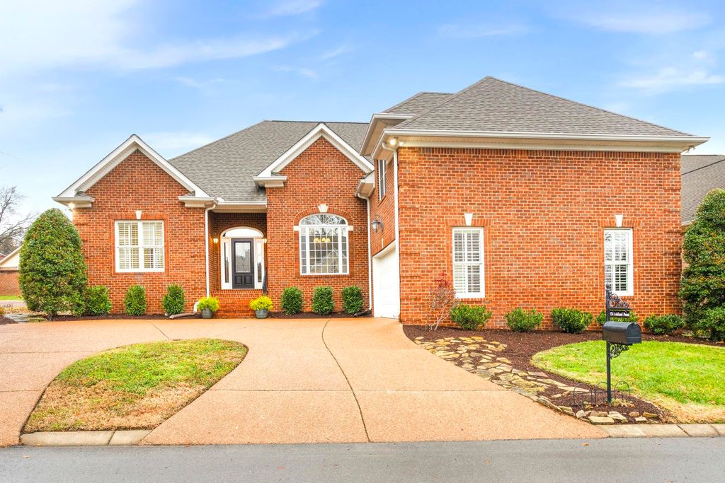 134 Ashland Pt, Hendersonville, TN 37075
