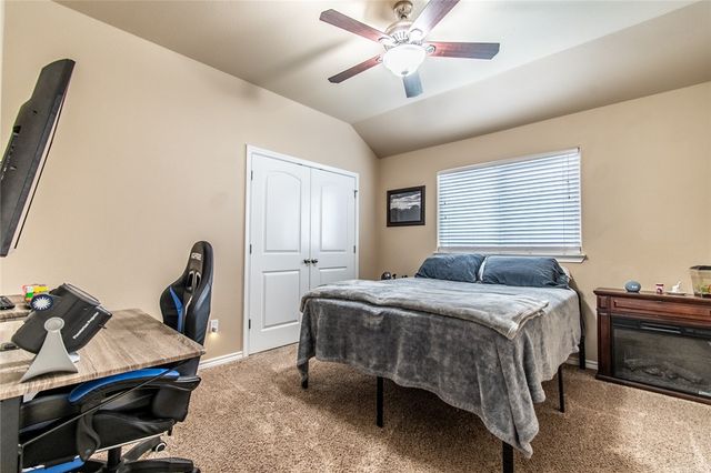 2207 Tallow Dr, Portland, TX 78374