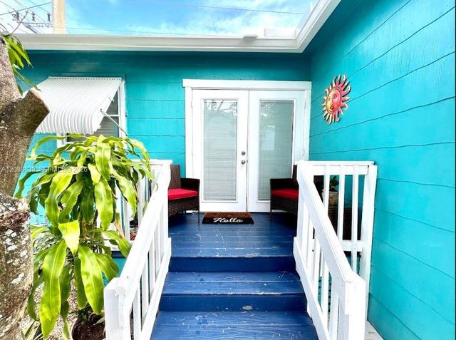 1218 N 24th Ave, Hollywood, FL 33020