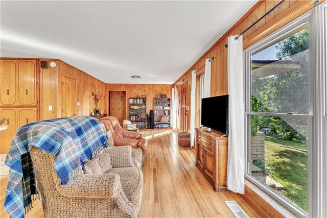 451 W Horn Street, Fayetteville, AR 72701