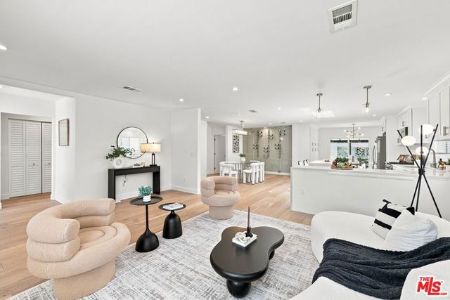 1932 S Crescent Heights Boulevard, Los Angeles, CA 90034