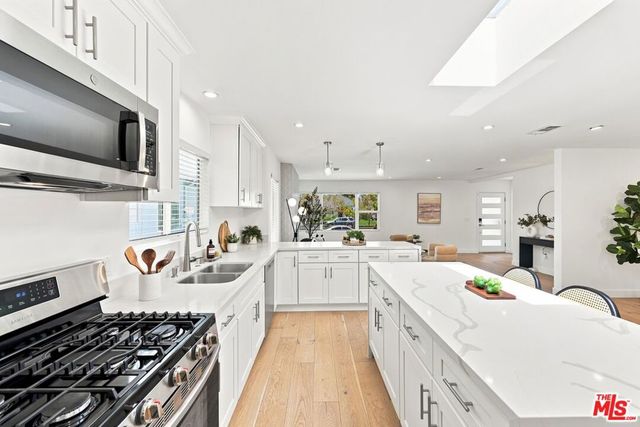 1932 S Crescent Heights Boulevard, Los Angeles, CA 90034