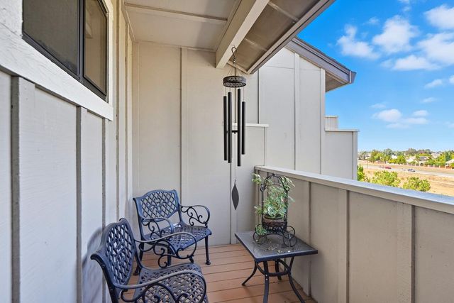 61 Joes Lane, Hollister, CA 95023