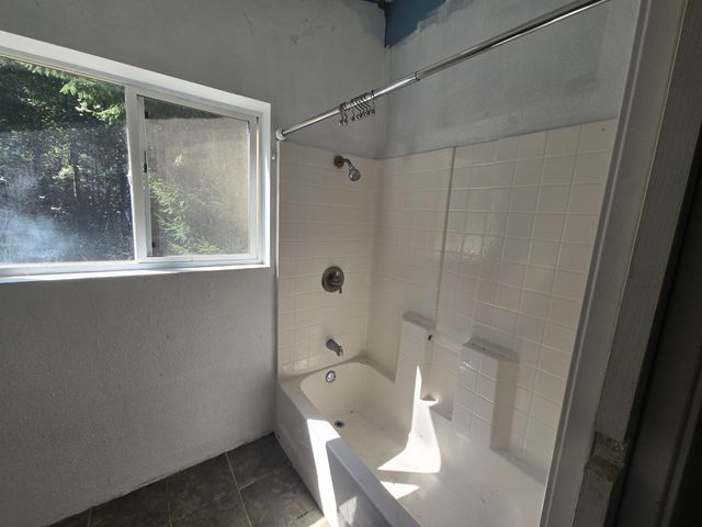 5004 Sprowl Creek Road, Garberville, CA 95542