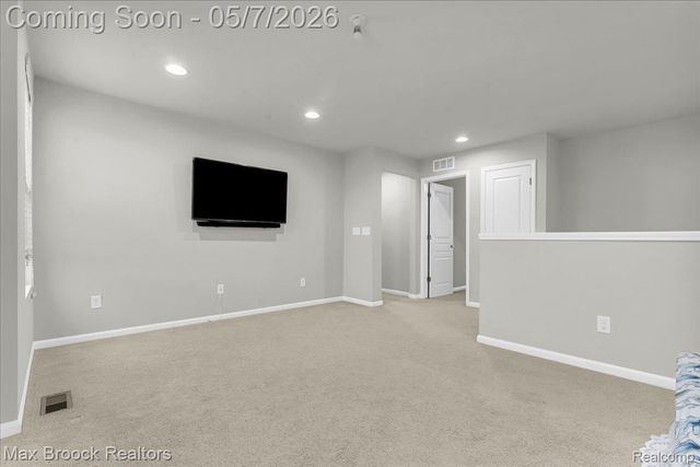 29926 Autumn Gold Drive, Lyon Charter Township, MI 48165