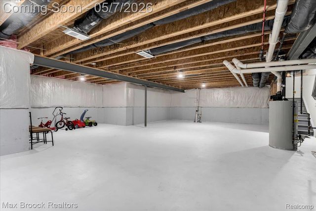 29926 Autumn Gold Drive, Lyon Charter Township, MI 48165