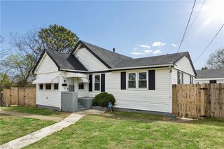 1428 24th ST A, Newport News, VA 23607