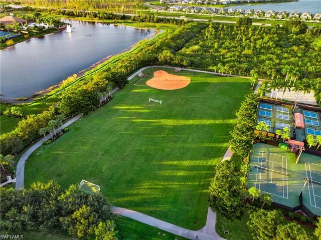 13830 Farnese DR, Estero, FL 33928