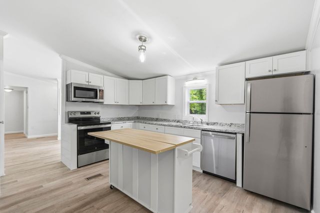644 Summer Dr., Conway, SC 29526