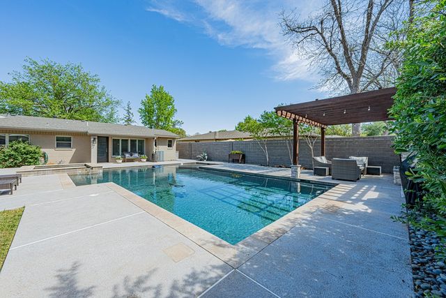 1207 Harvard Ave, Midland, TX 79701