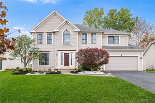 159 Crown Royal Drive, Amherst, NY 14221