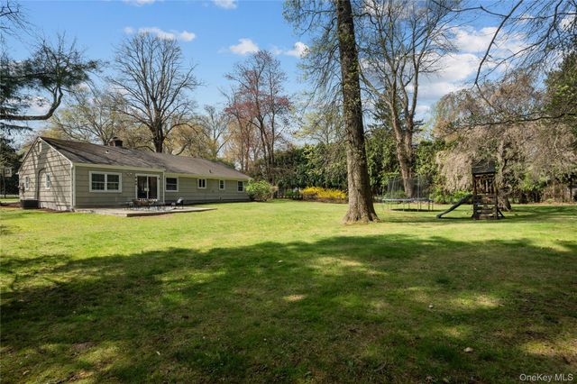 4 Richard Terrace, Hartsdale, NY 10530