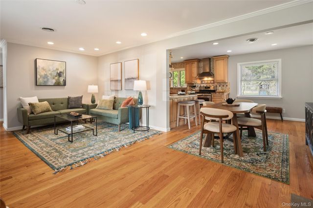 4 Richard Terrace, Hartsdale, NY 10530