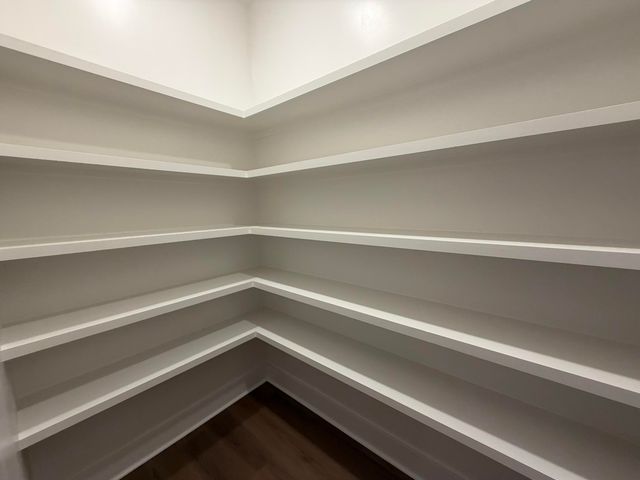 16 E Augusta Ct., Hattiesburg, MS 39402