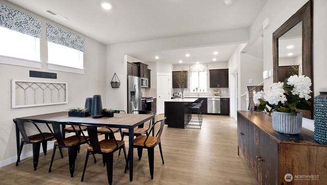 1102 138th Place SW, Lynnwood, WA 98087