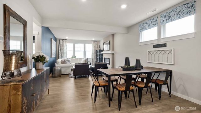 1102 138th Place SW, Lynnwood, WA 98087