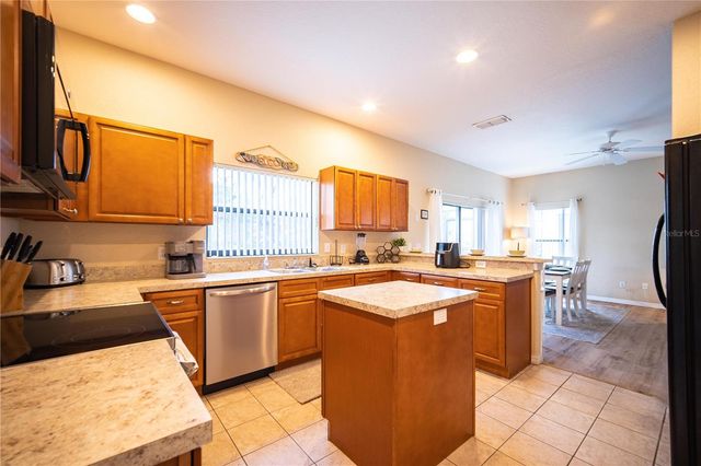 16609 CARIBBEAN BREEZE WAY, Clermont, FL 34714