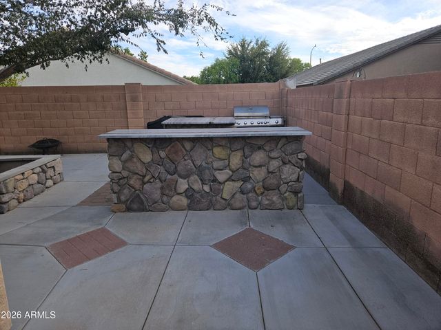 10937 E CATALINA Avenue, Mesa, AZ 85208