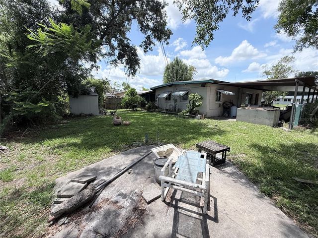 2332 W OAK STREET, Kissimmee, FL 34741