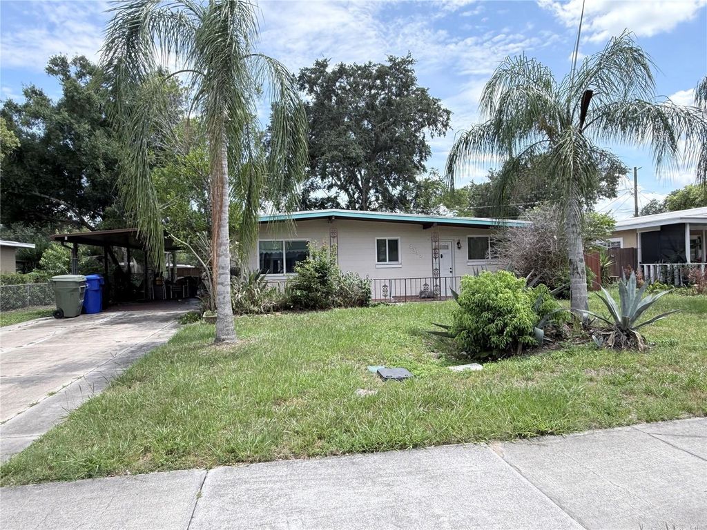 2332 W OAK STREET, Kissimmee, FL 34741