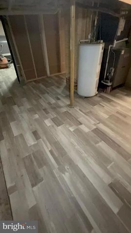 500 GREENWICH AVE, Paulsboro, NJ 08066