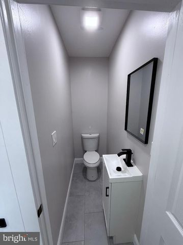 500 GREENWICH AVE, Paulsboro, NJ 08066