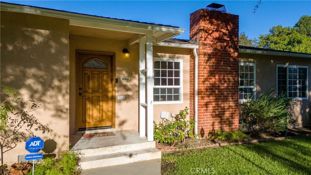 3064 N Verdugo Road, Glendale, CA 91208 — photo 2