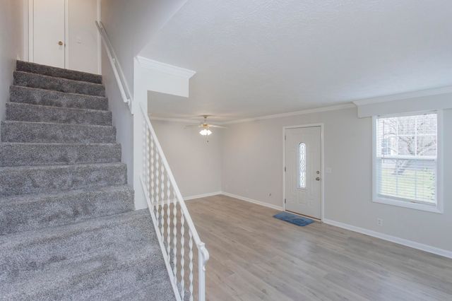 2424 Robbie Ct, Nashville, TN 37214