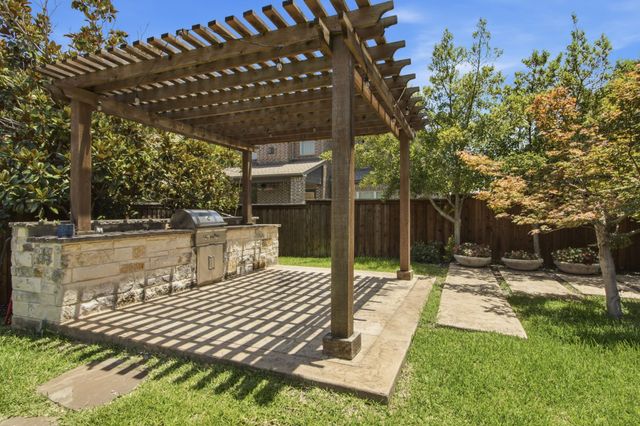 744 E Lake Drive, Coppell, TX 75019