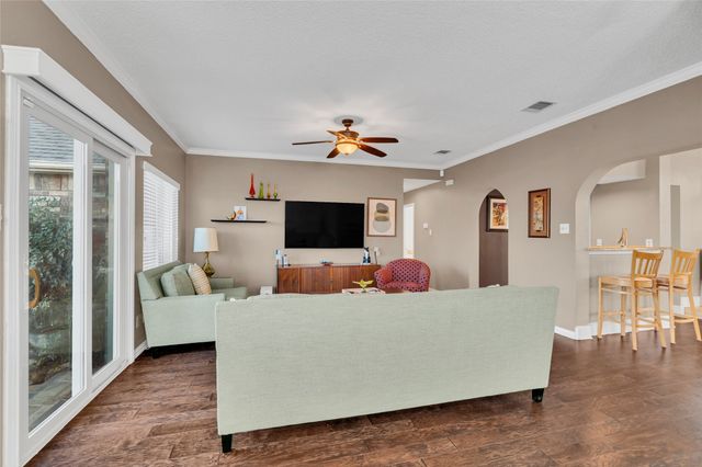 4019 Whitby Lane, Grapevine, TX 76051