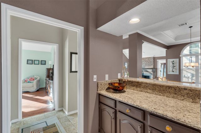 4019 Whitby Lane, Grapevine, TX 76051