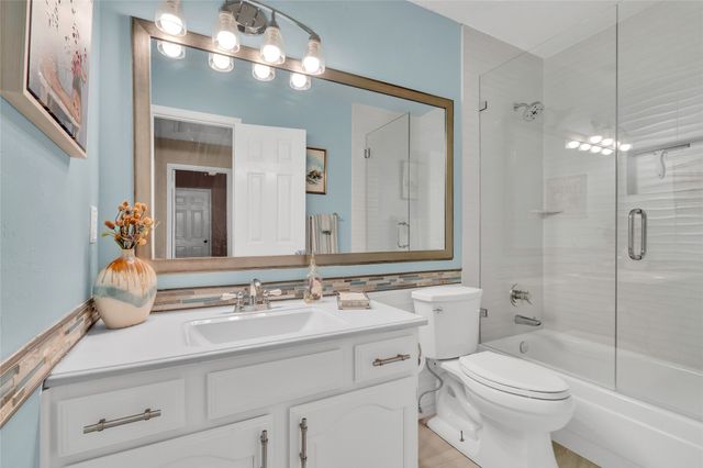 4019 Whitby Lane, Grapevine, TX 76051