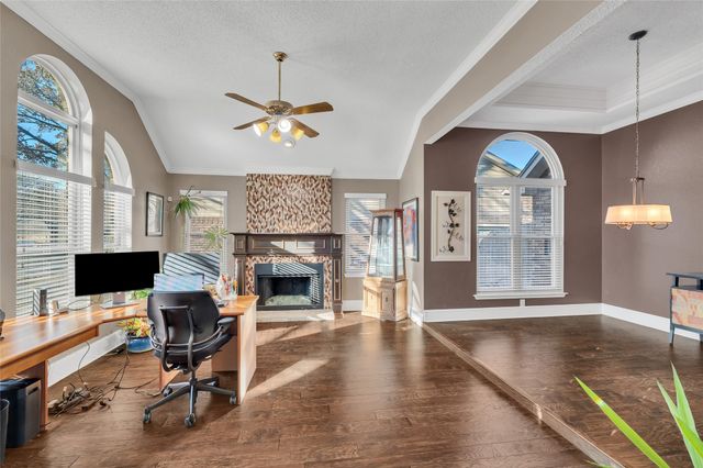 4019 Whitby Lane, Grapevine, TX 76051