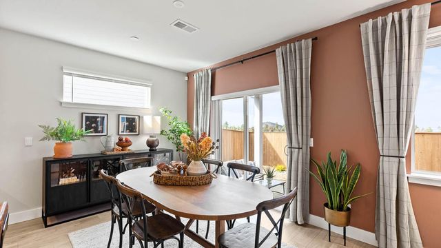 21552 SE Etna Place, Bend, OR 97702