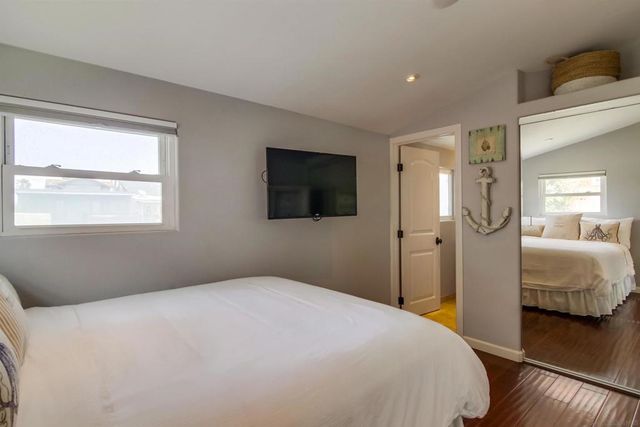 2715 Strand Way, San Diego, CA 92109