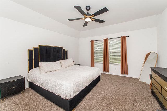 734 Lambot Ave, Zachary, LA 70791