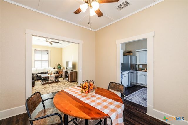 626 Saint Vincent Street, Gonzales, TX 78629