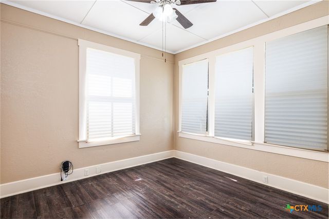 626 Saint Vincent Street, Gonzales, TX 78629