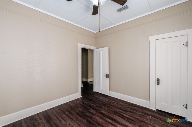 626 Saint Vincent Street, Gonzales, TX 78629