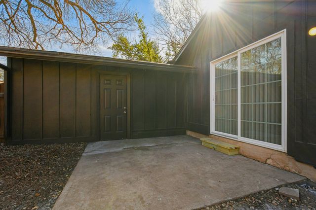 11906 Broad Oaks DR A, Austin, TX 78759