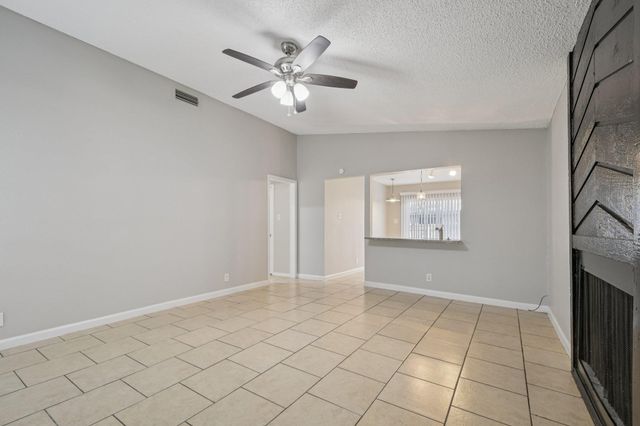 11906 Broad Oaks DR A, Austin, TX 78759