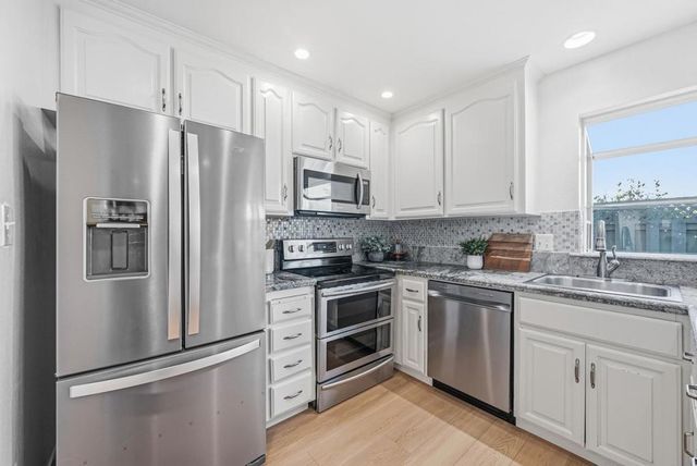 802 Magellan Lane, Foster City, CA 94404