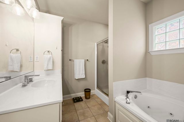 10837 Woodleaf Ave, Baton Rouge, LA 70816