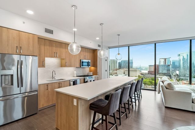 1212 Demonbreun St Apt 1815, Nashville, TN 37203