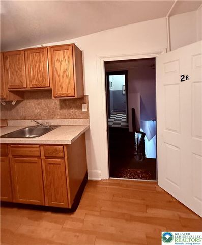 126 North 4th Street 2R, Easton, PA 18042