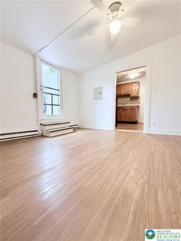 126 North 4th Street 2R, Easton, PA 18042