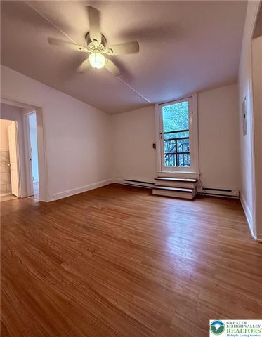 126 North 4th Street 2R, Easton, PA 18042