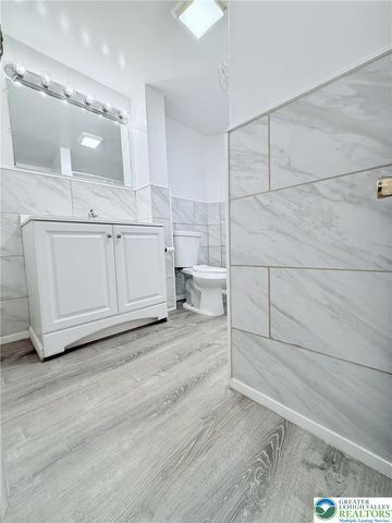 126 North 4th Street 2R, Easton, PA 18042
